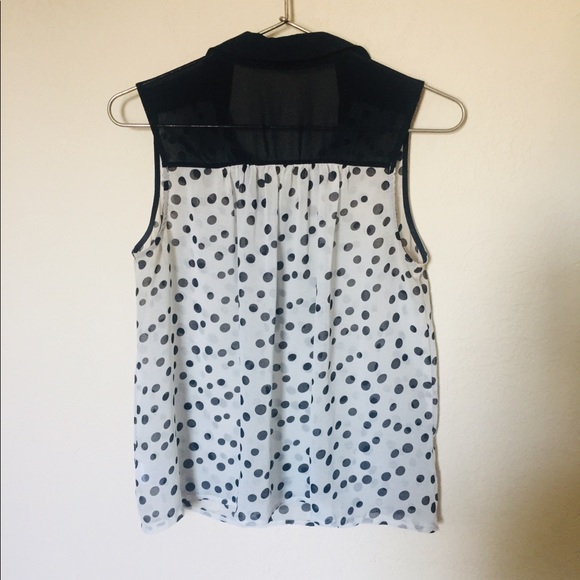 5/$20 Chloe Polka Dot Blouse - Picture 3 of 3